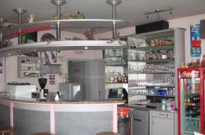 BAR KAVAL